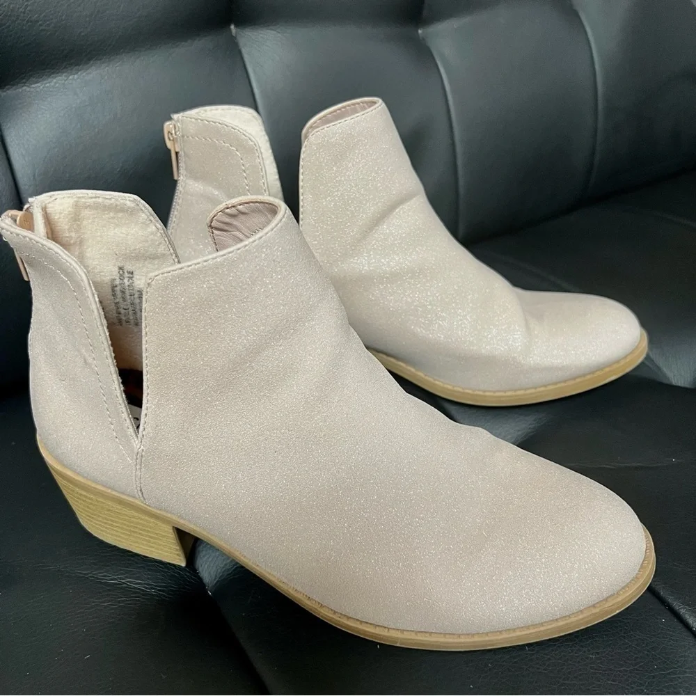 Steve Madden Lancaster Sparkle cream Ankle Boots 6 women back zipped